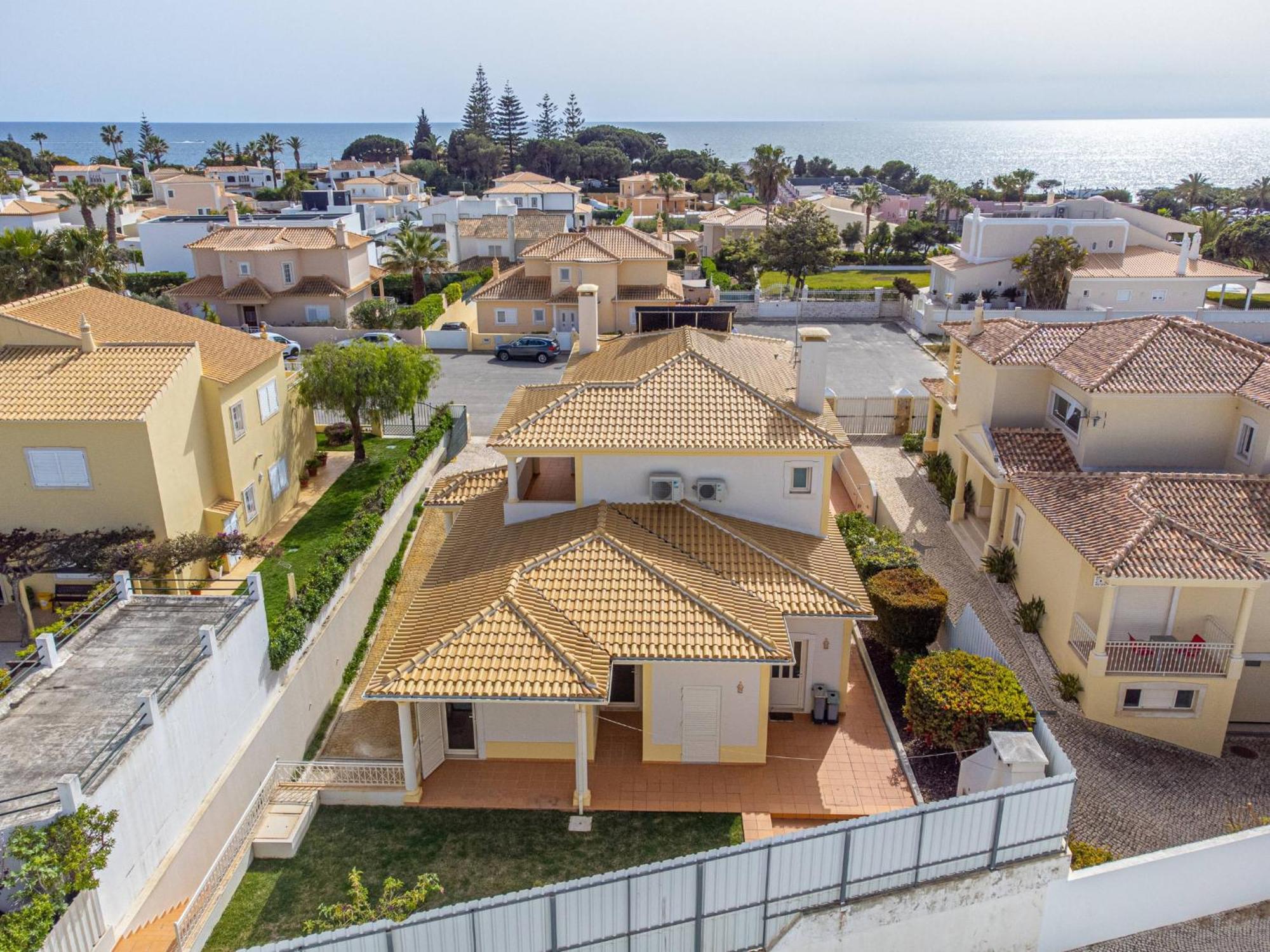 Villa Ribeiro By Hellovacations Albufeira Esterno foto
