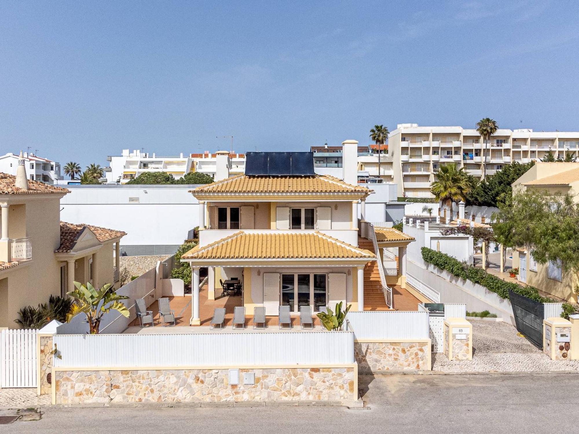 Villa Ribeiro By Hellovacations Albufeira Esterno foto